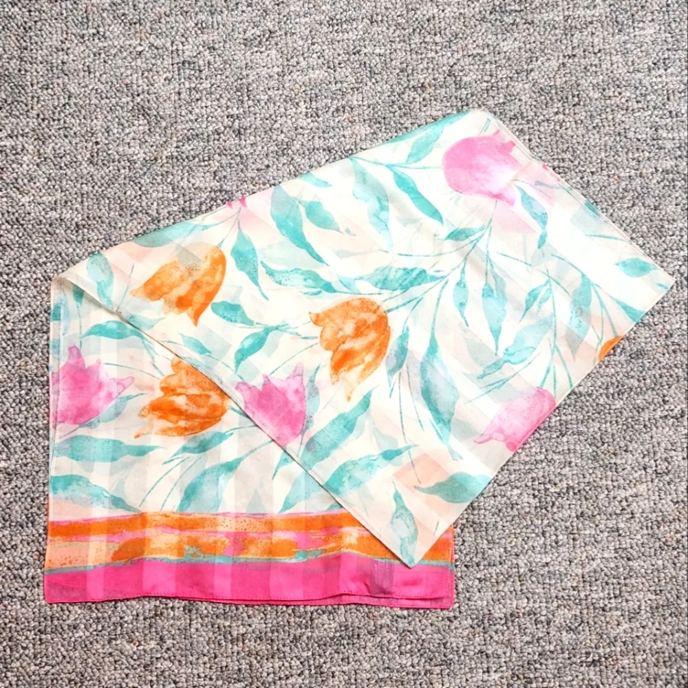 Symphony Scarfs Polyester Tulip Pattern Scarf